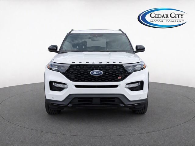Certified 2023 Ford Explorer ST AWD/4WD image 5