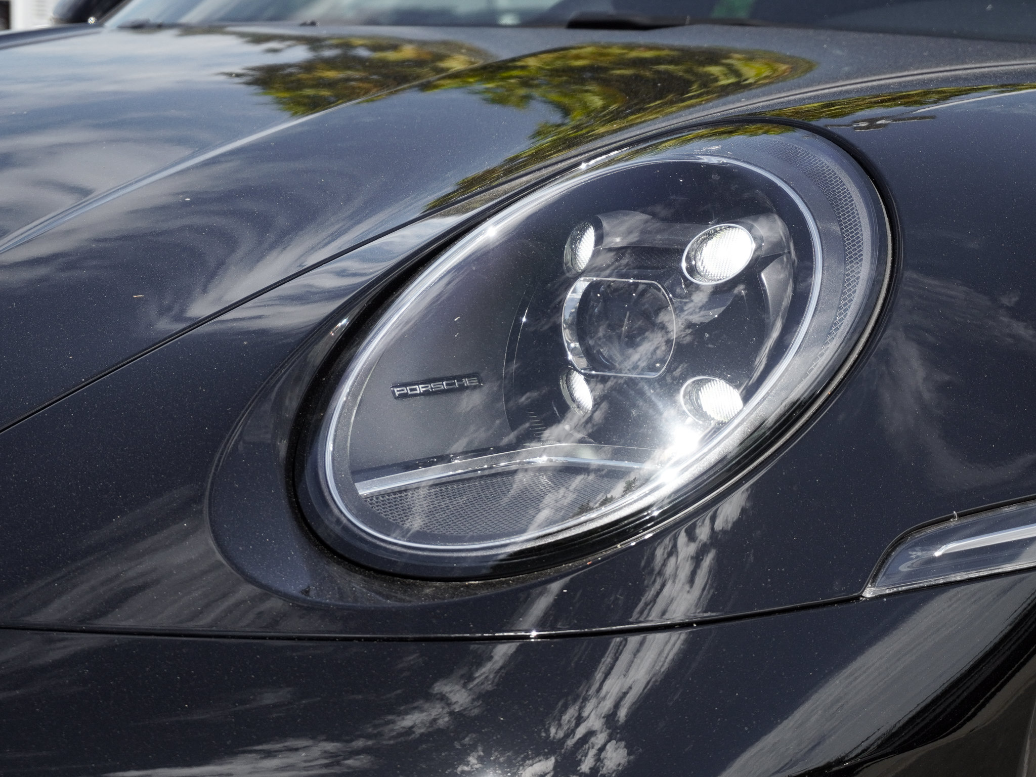 Used 2024 Porsche 911 Carrera RWD image 6