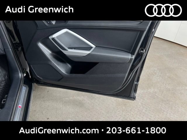 Used 2024 Audi Q3 2.0T Premium AWD/4WD image 11