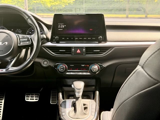 Used 2023 Kia Forte GT-Line w/ GT-Line Technology Package FWD image 23