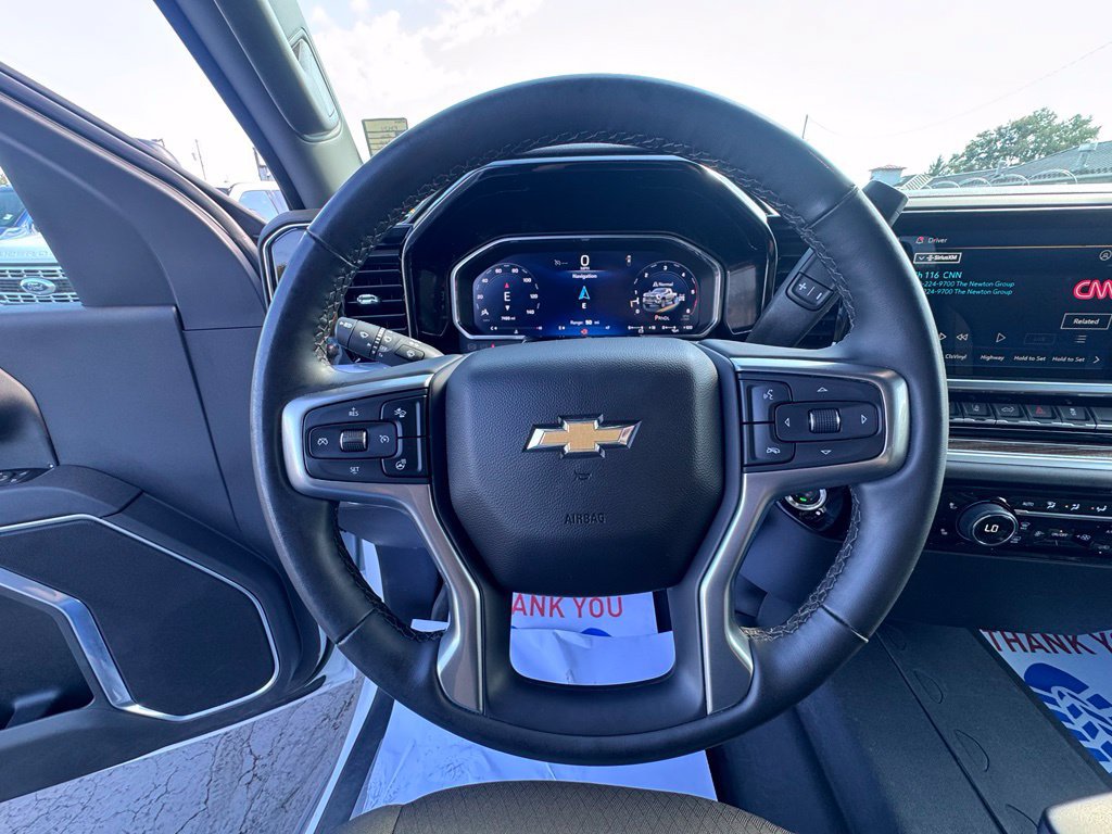 Used 2026 Chevrolet Silverado 2500 LT AWD/4WD image 13