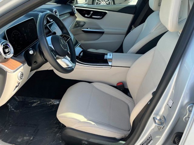 Used 2025 Mercedes-Benz C 300 Sedan image 13