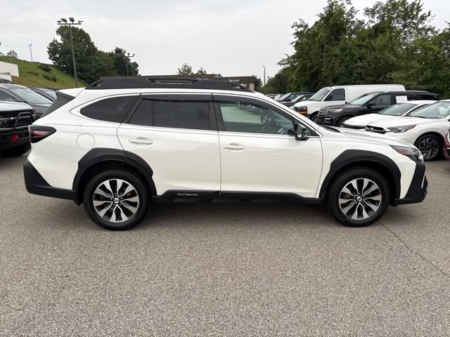 Used 2023 Subaru Outback Limited AWD/4WD image 6