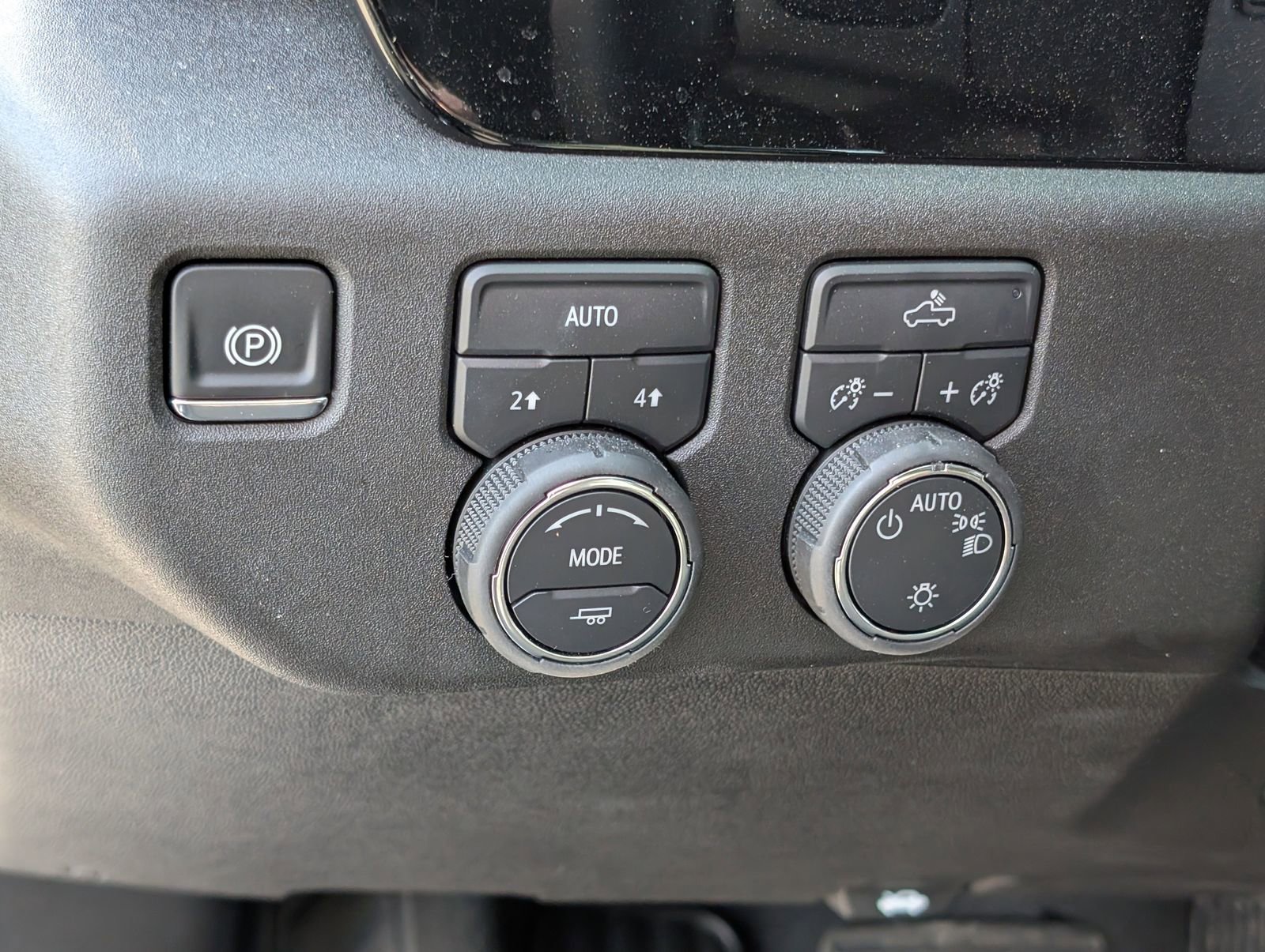 New 2025 Chevrolet Silverado 1500 LT image 22