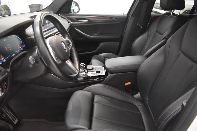 Used 2023 BMW X3 xDrive30i w/ M Sport Package AWD/4WD image 6