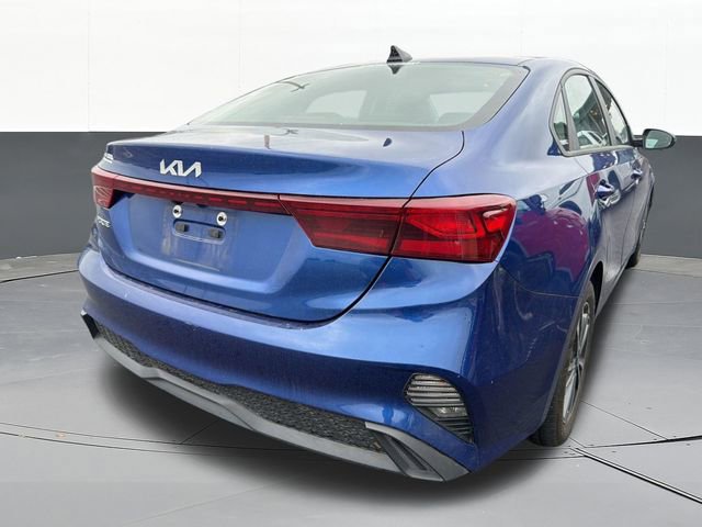 Used 2024 Kia Forte LXS w/ LXS Technology Package FWD image 4
