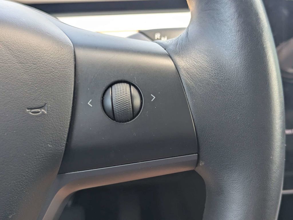 Used 2018 Tesla Model 3 Mid Range RWD image 24