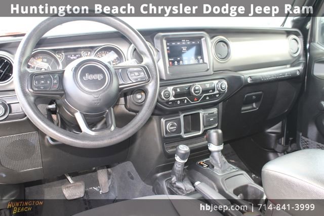 Used 2023 Jeep Wrangler Sport image 11
