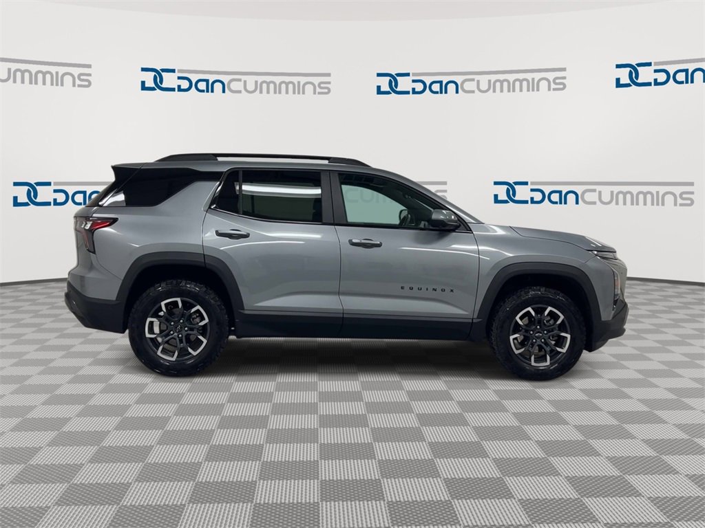 Used 2025 Chevrolet Equinox ACTIV w/ Safety and Technology Package image 9