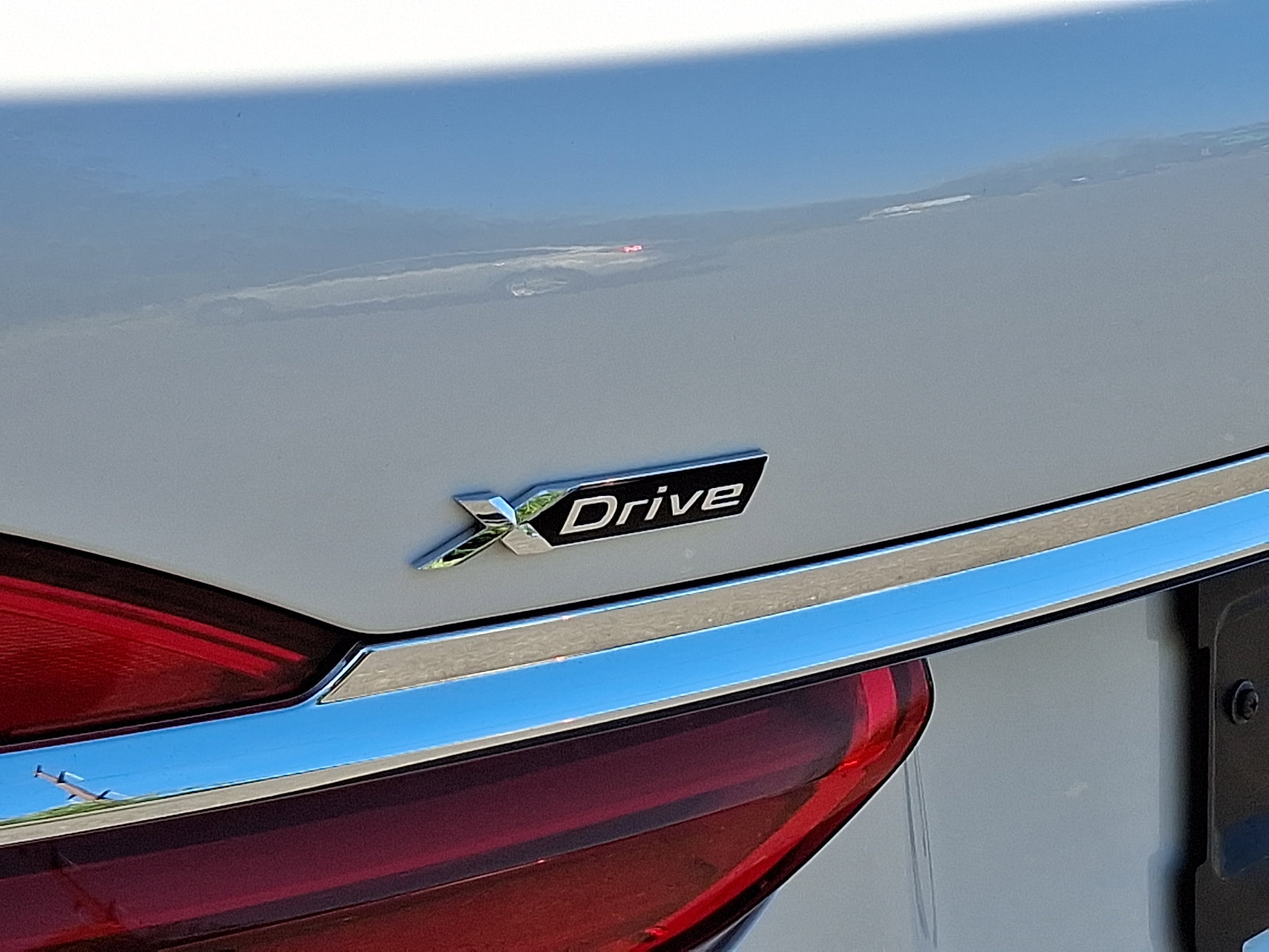 Used 2018 BMW 750i xDrive AWD/4WD image 30
