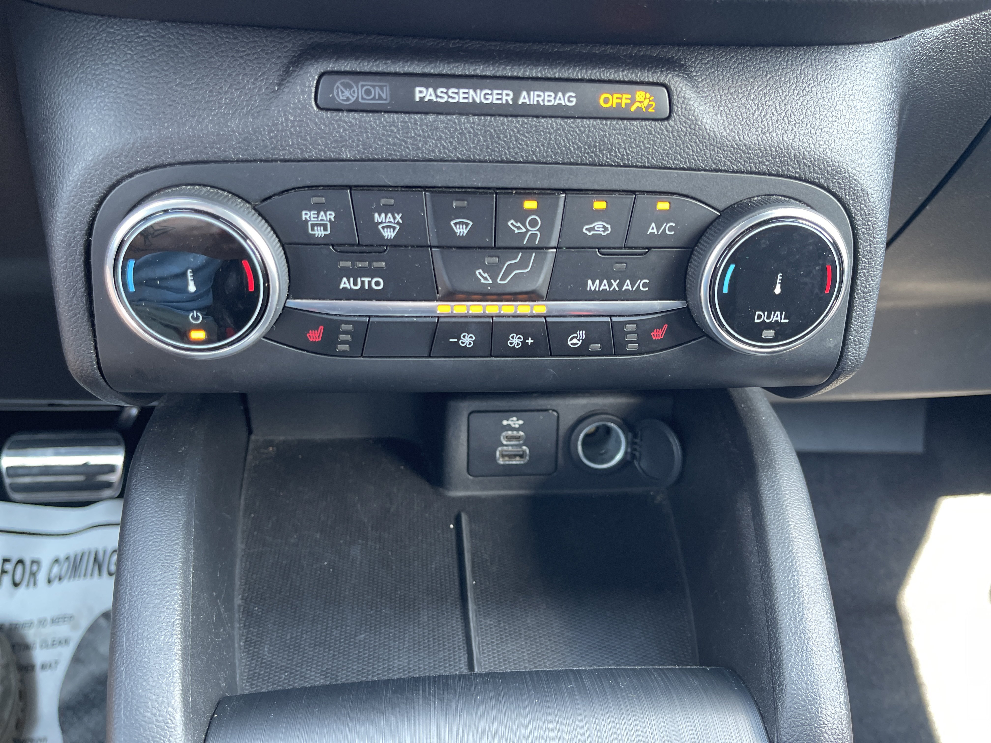 Used 2024 Ford Escape ST-Line AWD/4WD image 28