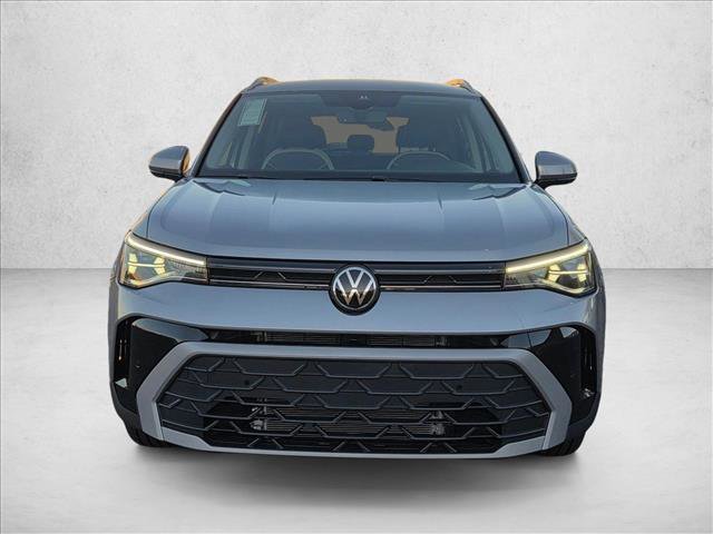 New 2026 Volkswagen Taos SE image 6