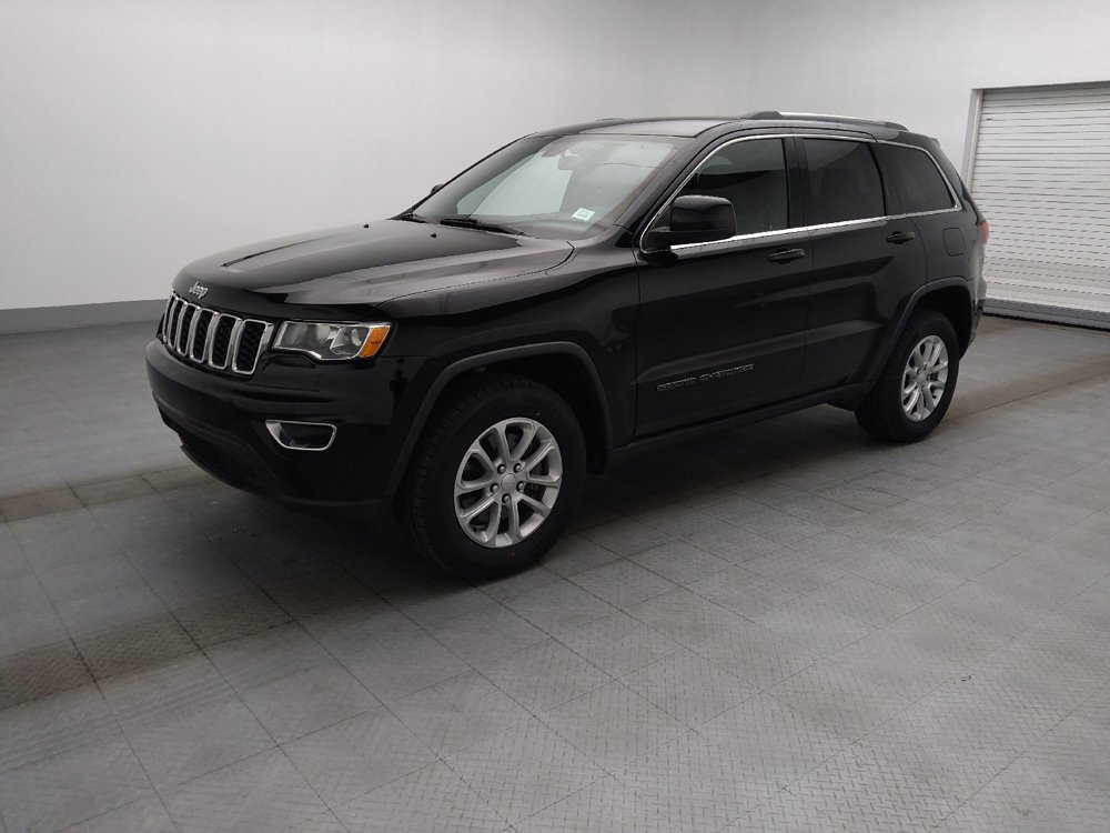 Used 2021 Jeep Grand Cherokee Laredo X AWD/4WD image 2