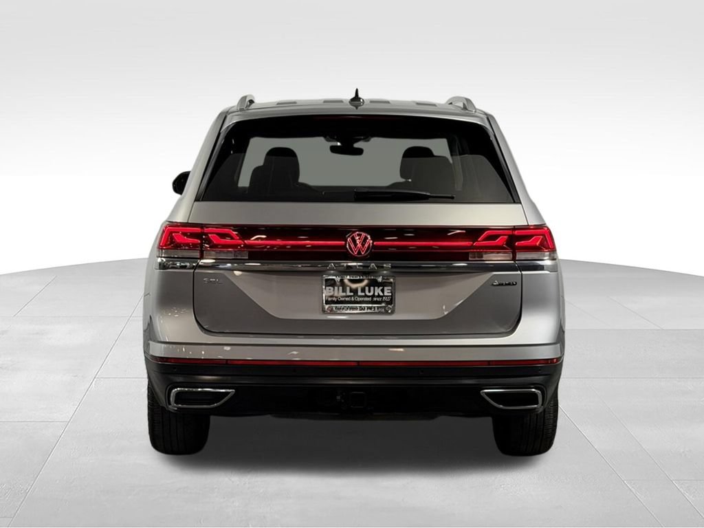 Used 2024 Volkswagen Atlas SEL AWD/4WD image 9