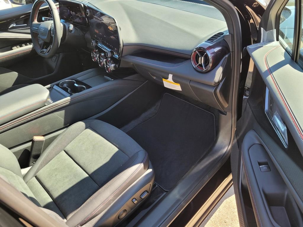 New 2026 Chevrolet Blazer EV RS w/ Super Cruise Package image 6