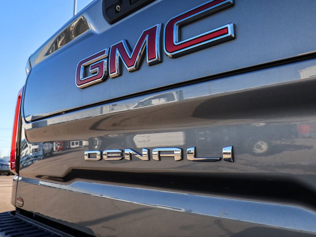 Used 2020 GMC Sierra 1500 Denali w/ Denali Premium Package AWD/4WD image 11