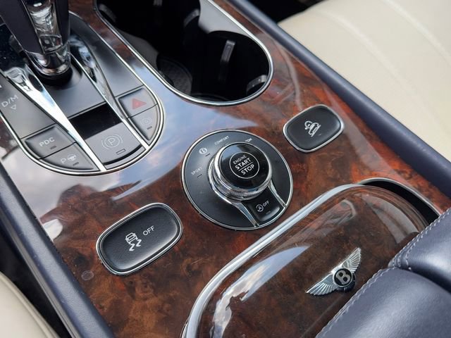 Used 2019 Bentley Bentayga image 16