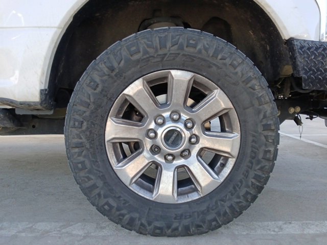 Used 2017 Ford F250 Platinum w/ Platinum Ultimate Package image 5