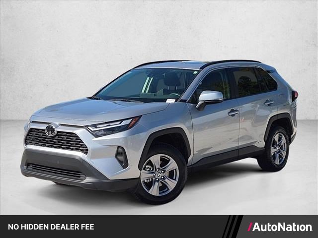 Used 2025 Toyota RAV4 XLE w/ Convenience Package AWD/4WD image 1