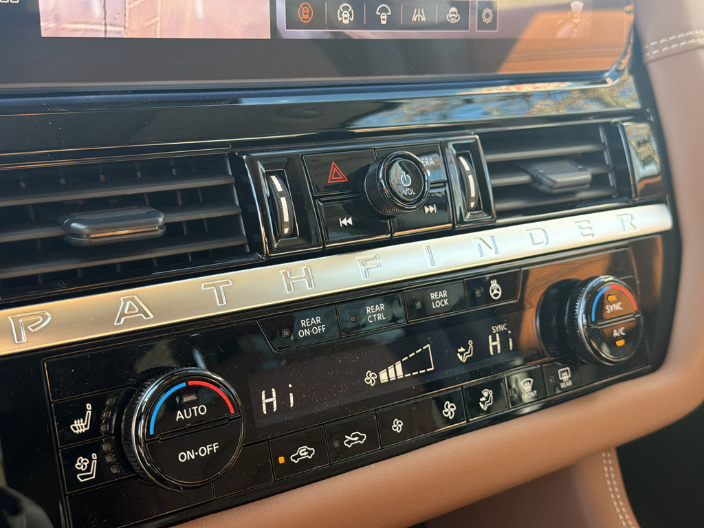 New 2026 Nissan Pathfinder Platinum image 27