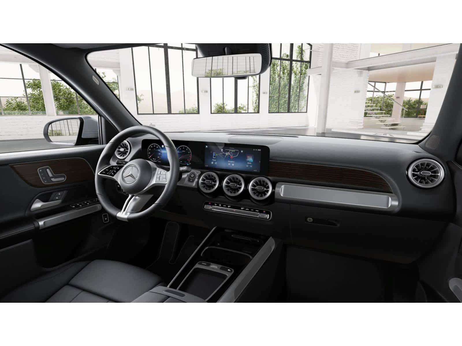 Used 2026 Mercedes-Benz GLB 250 image 5