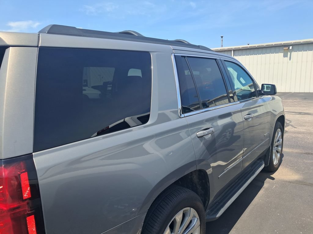 Used 2018 Chevrolet Tahoe LT w/ Luxury Package AWD/4WD image 7