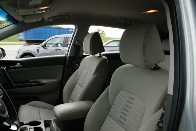 Used 2019 Kia Sportage LX w/ LX Popular Package image 15