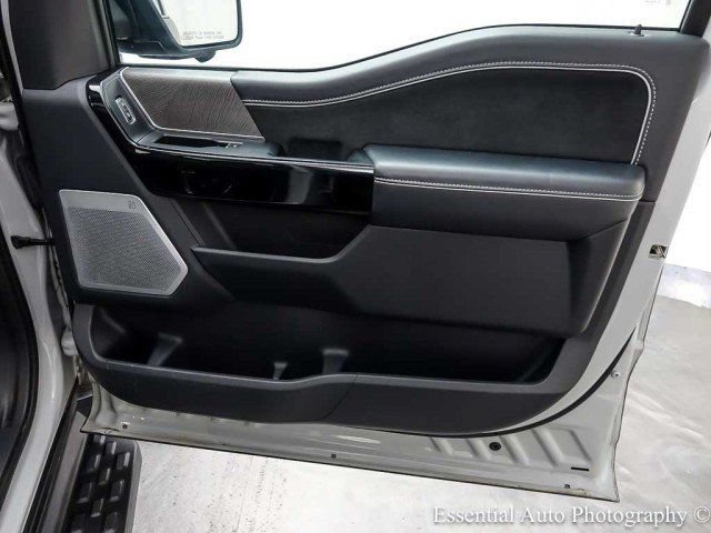 Used 2023 Ford F150 Lightning Platinum AWD/4WD image 25