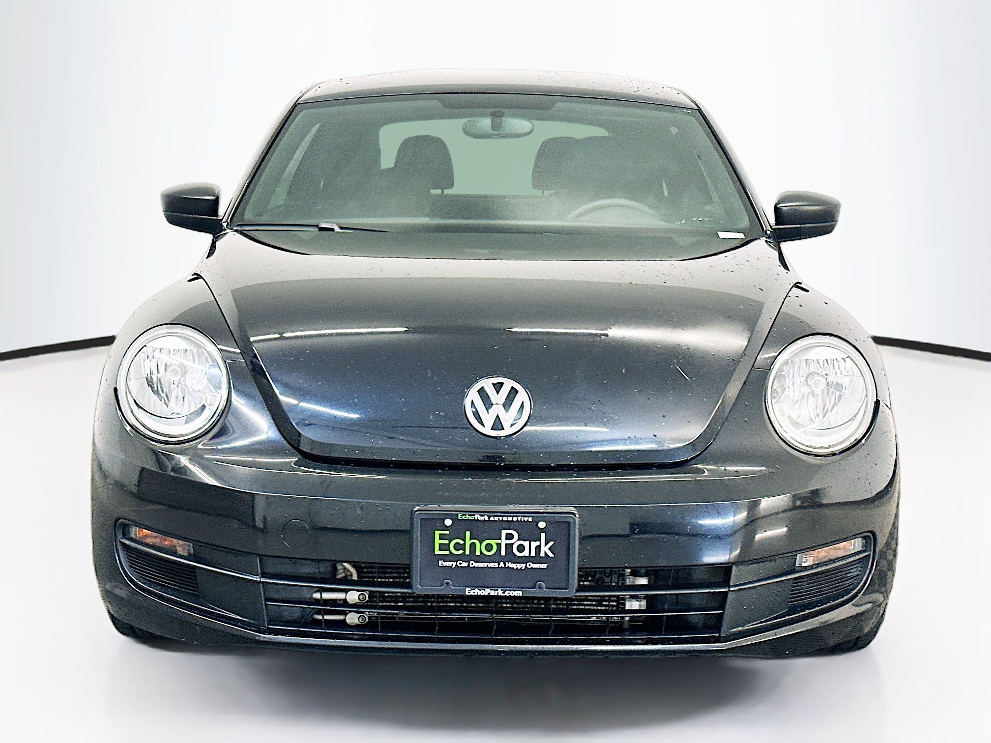 Used 2016 Volkswagen Beetle 1.8T FWD image 2