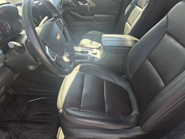 Used 2023 Chevrolet Traverse High Country AWD/4WD image 16