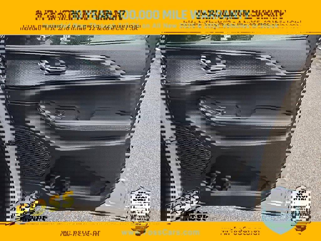 New 2025 Jeep Grand Cherokee Laredo X image 10