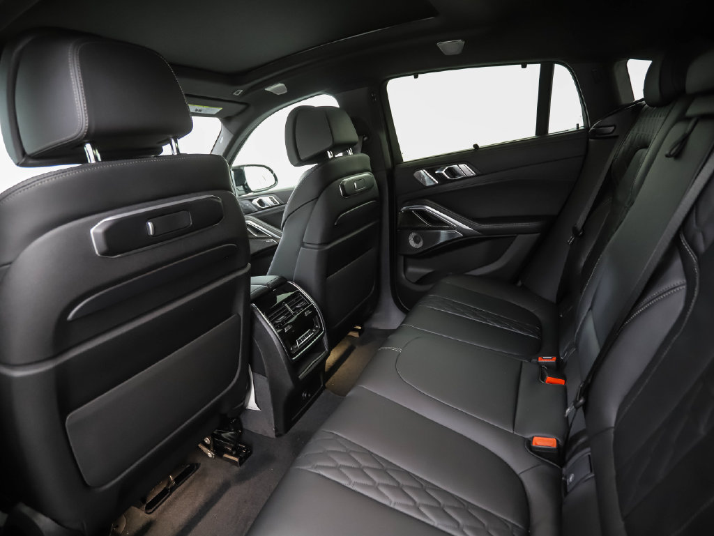 New 2027 BMW X6 M60i AWD/4WD image 21