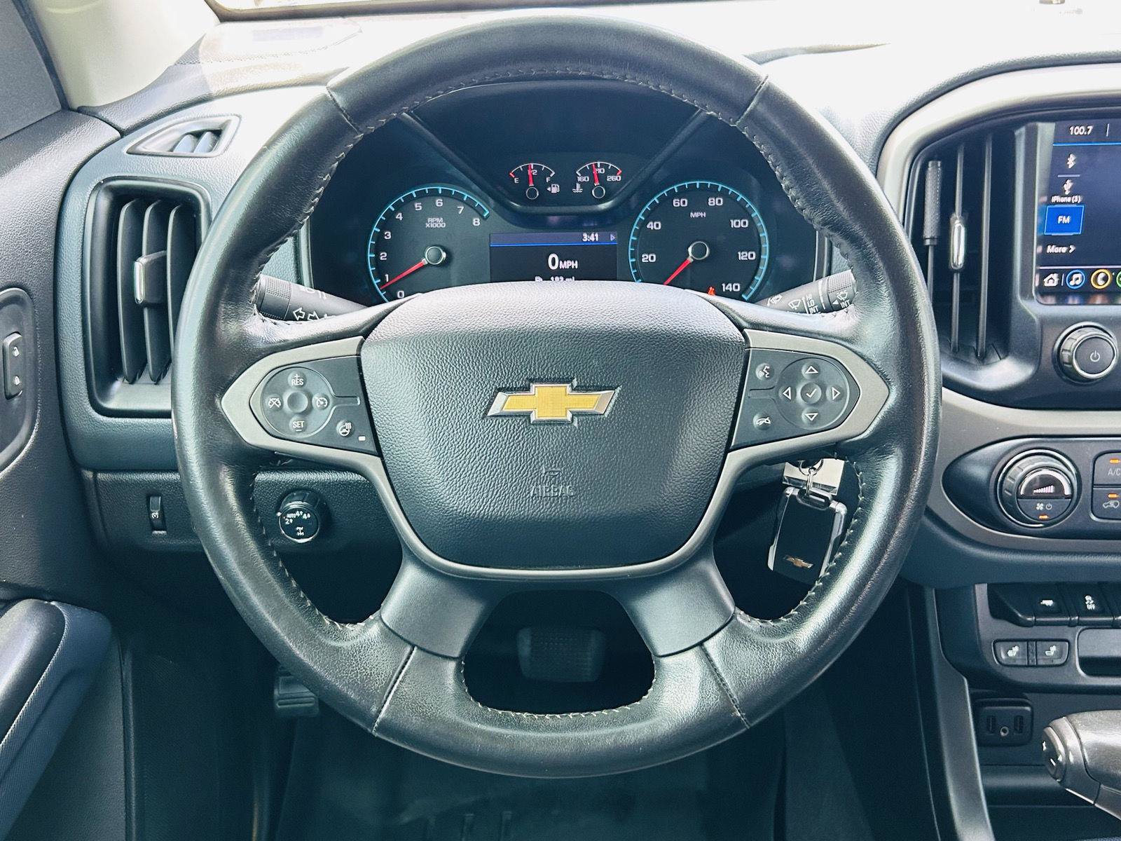 Used 2020 Chevrolet Colorado Z71 AWD/4WD image 13