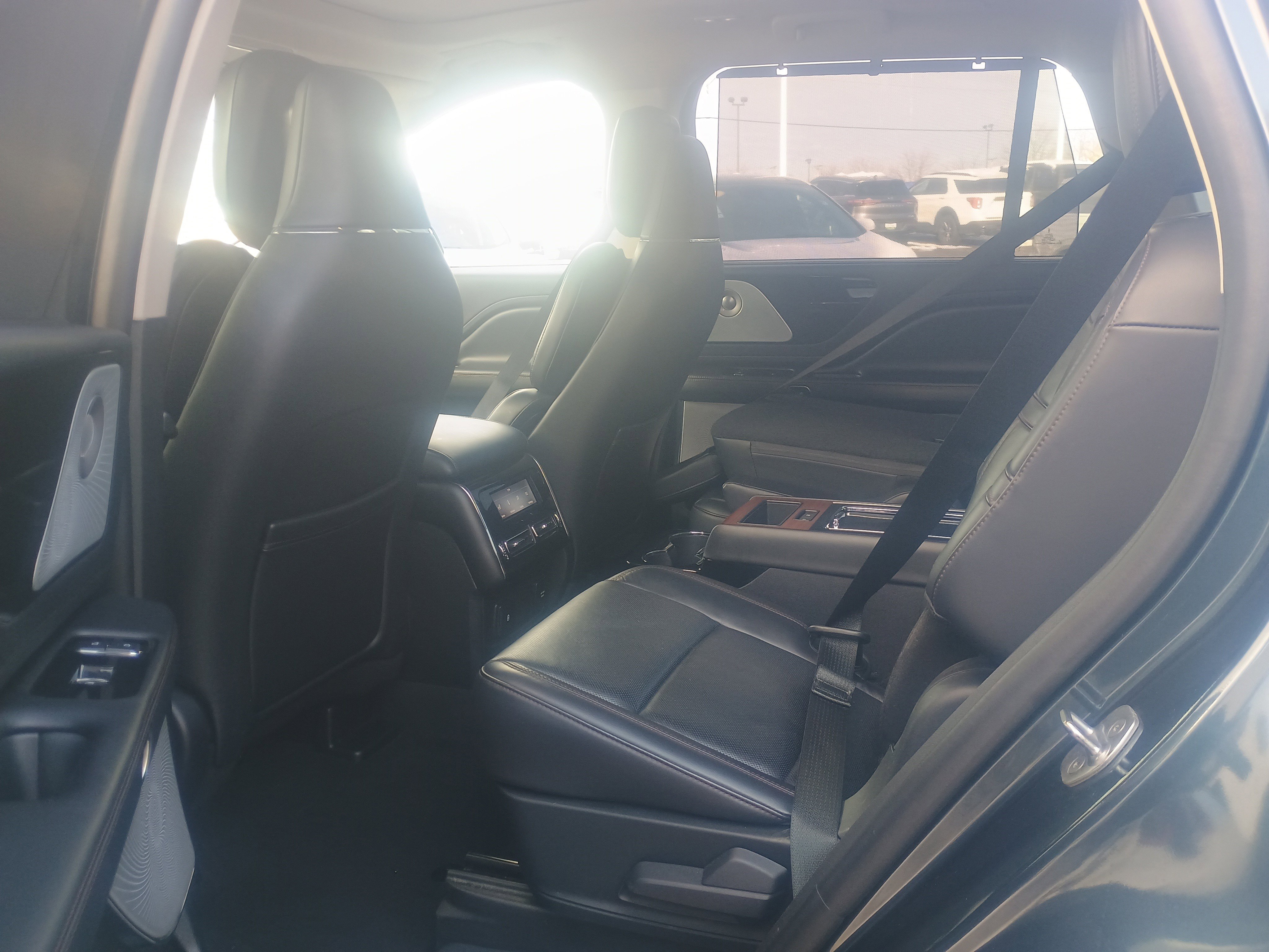 Used 2021 Lincoln Aviator Reserve w/ Equipment Group 201A image 21