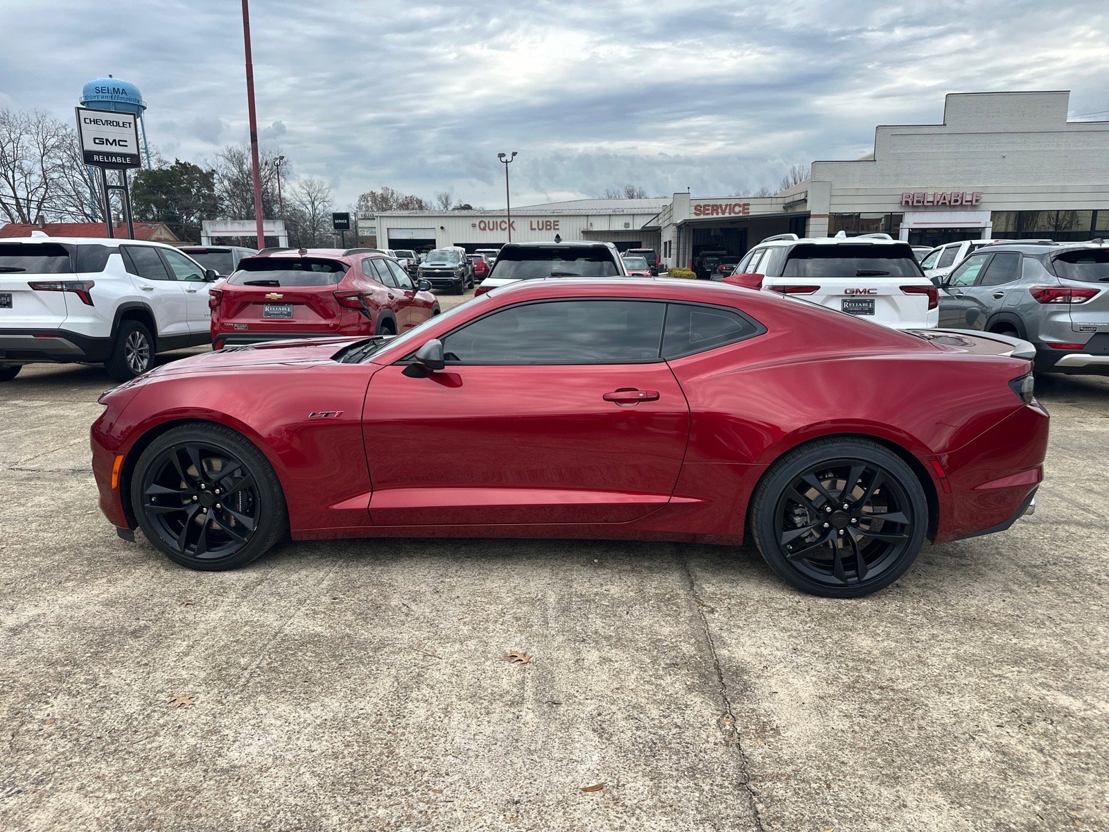 Used 2023 Chevrolet Camaro LT w/ RS Package image 3