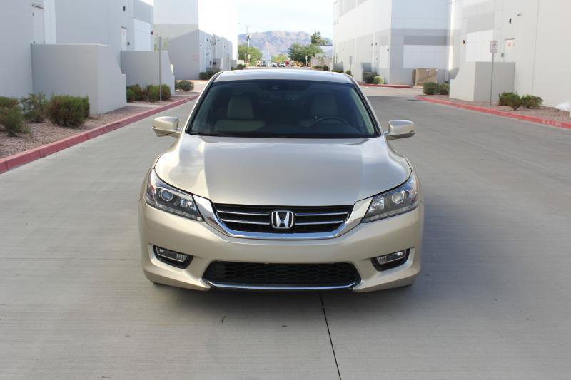 Used 2015 Honda Accord EX-L image 2