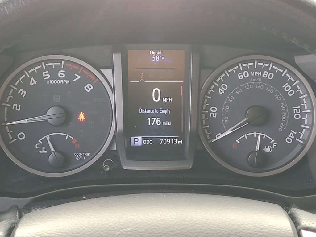 Used 2021 Toyota Tacoma TRD Off-Road image 26