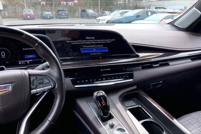Used 2023 Cadillac Escalade Sport Platinum w/ LPO, ONYX Package image 5
