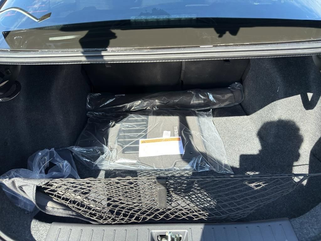 New 2025 Nissan Versa SV image 30