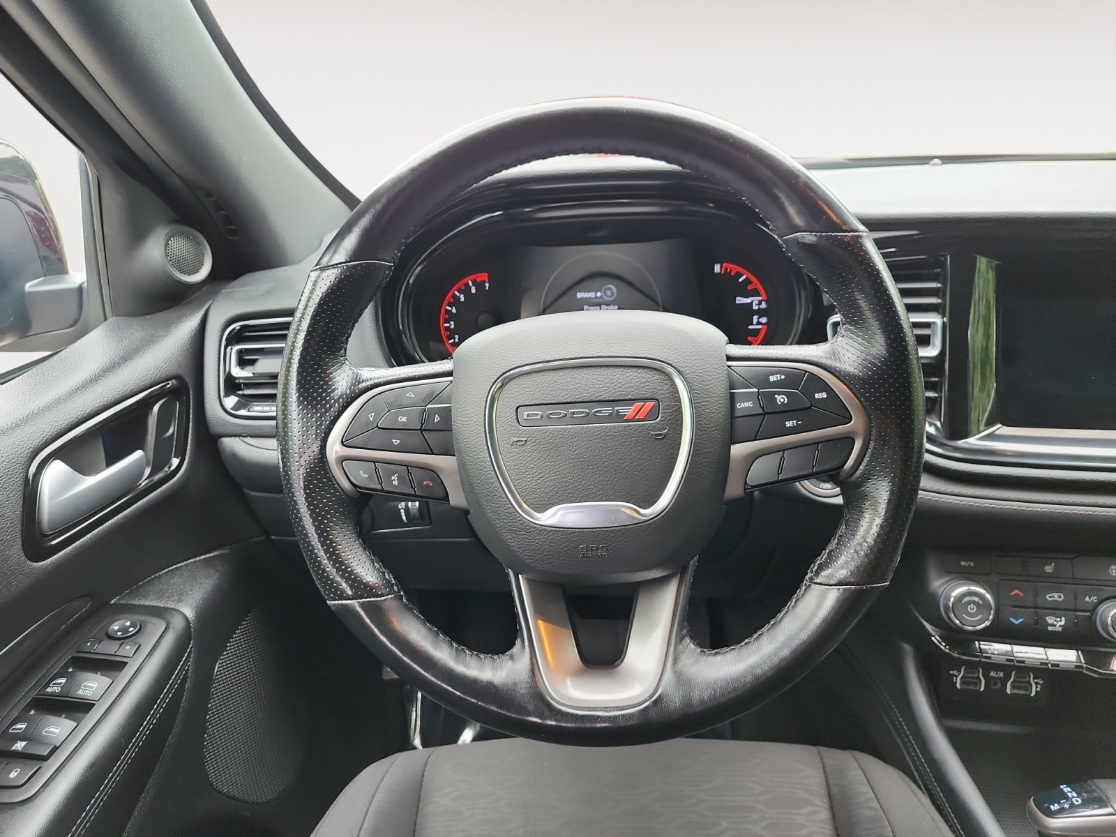 Used 2024 Dodge Durango SXT AWD/4WD image 15