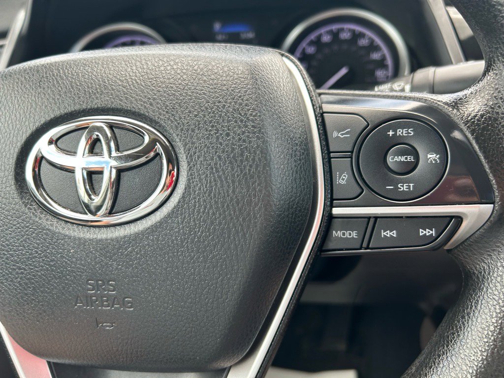Used 2023 Toyota Camry LE w/ Convenience Package FWD image 22