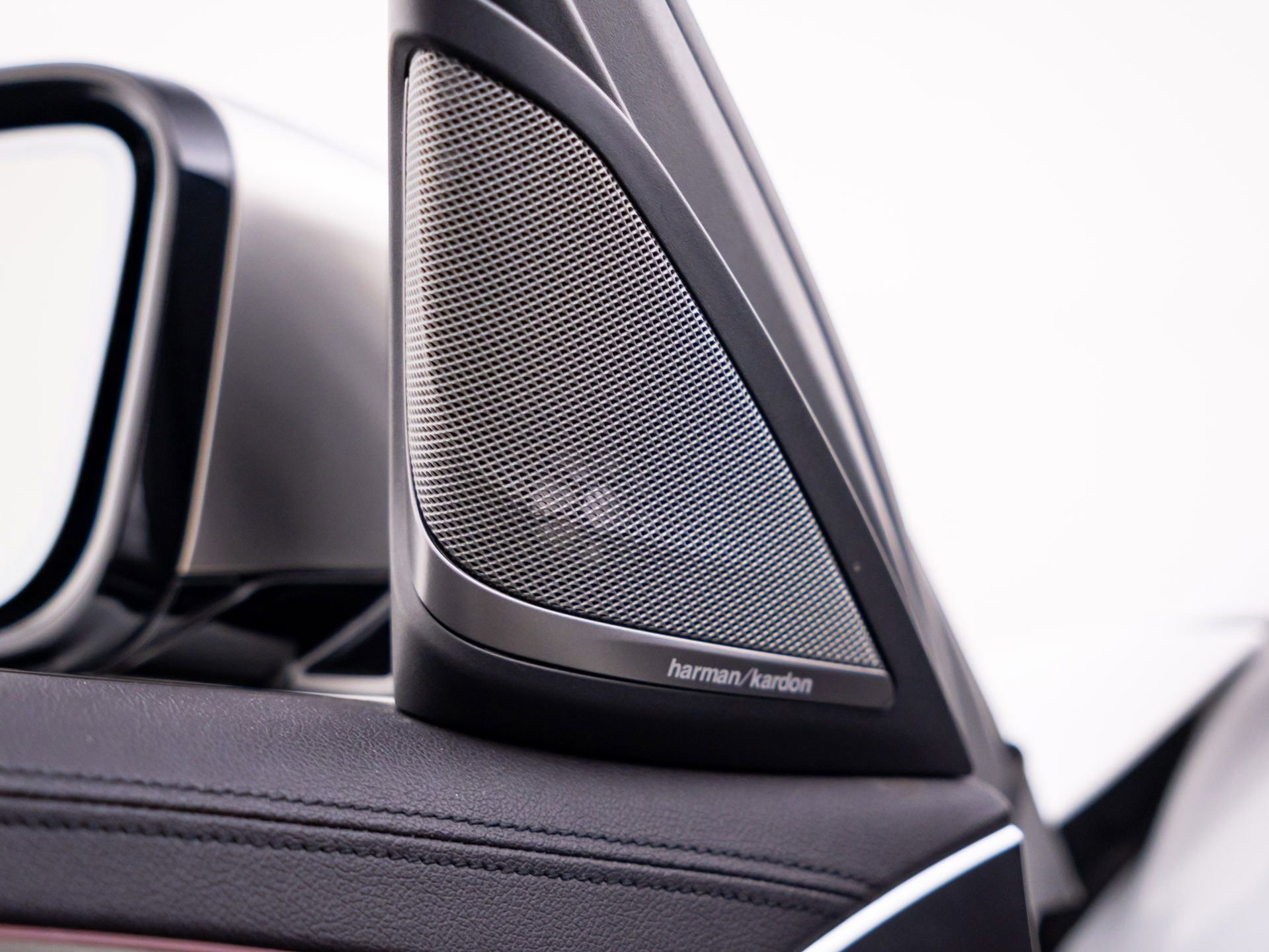 Used 2019 BMW M550i xDrive image 15