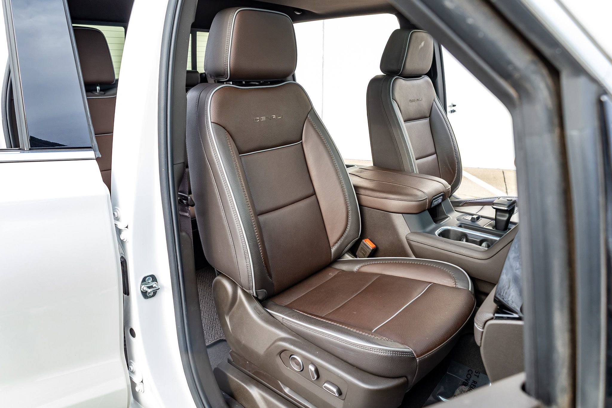 Used 2025 GMC Sierra 1500 Denali image 31