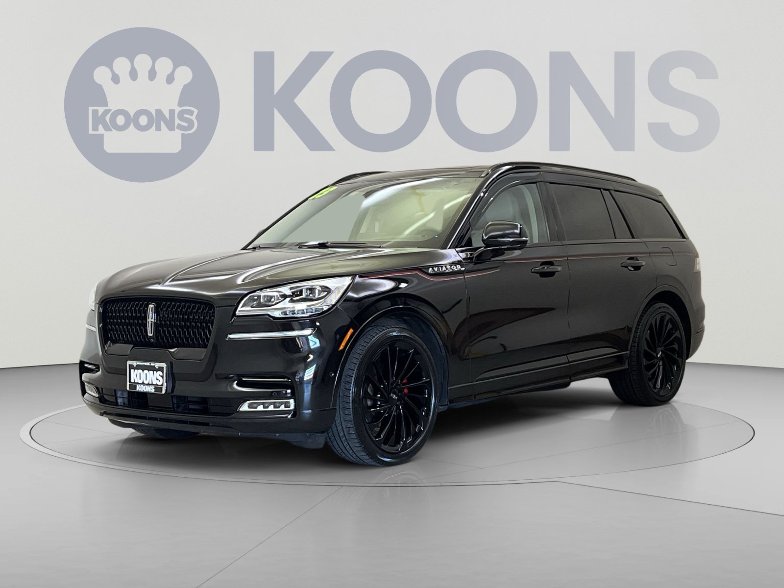 Used 2023 Lincoln Aviator Reserve w/ Equipment Group 201A AWD/4WD image 4
