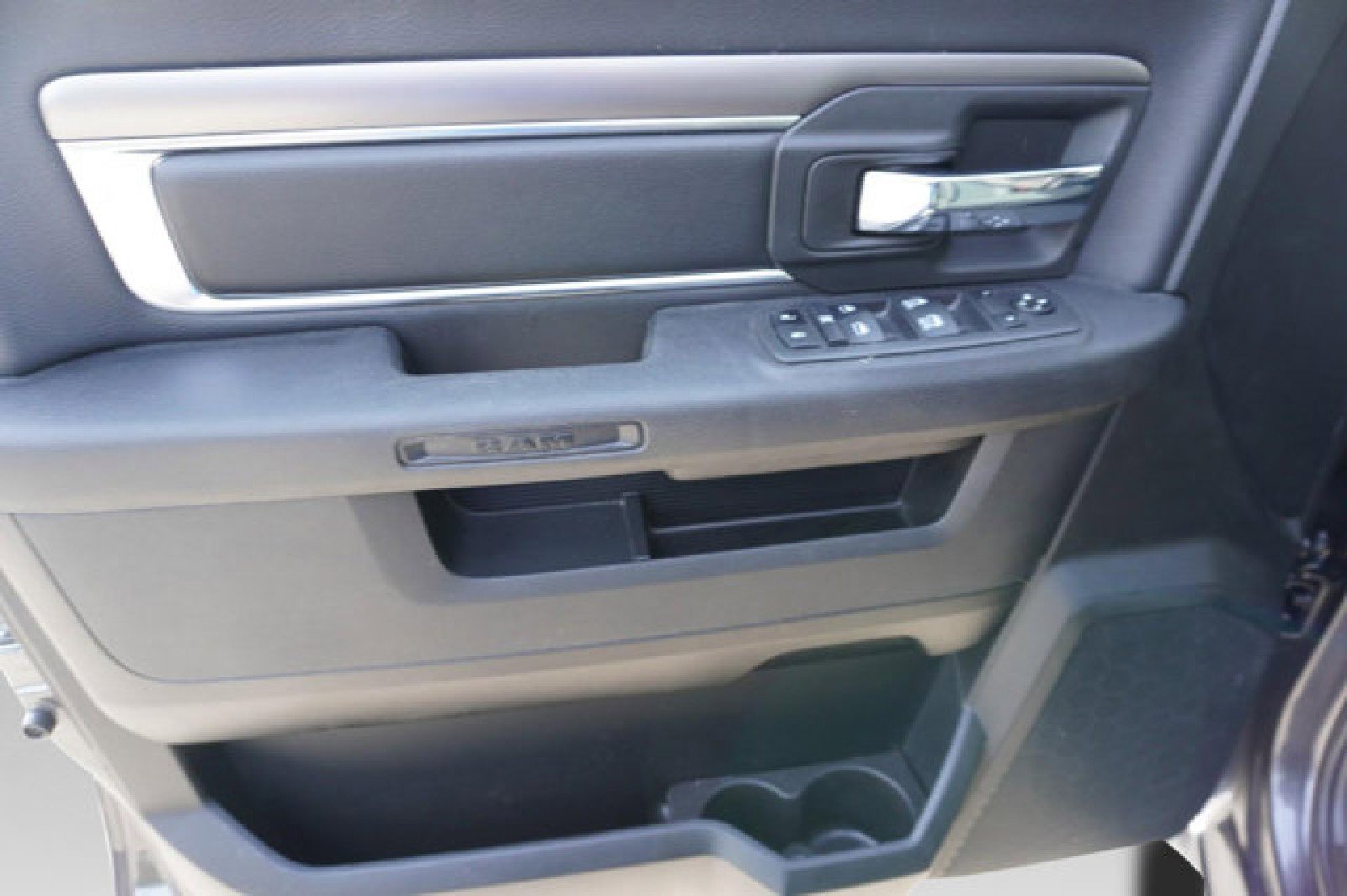 Used 2021 RAM 1500 Classic Warlock w/ Electronics Group image 17