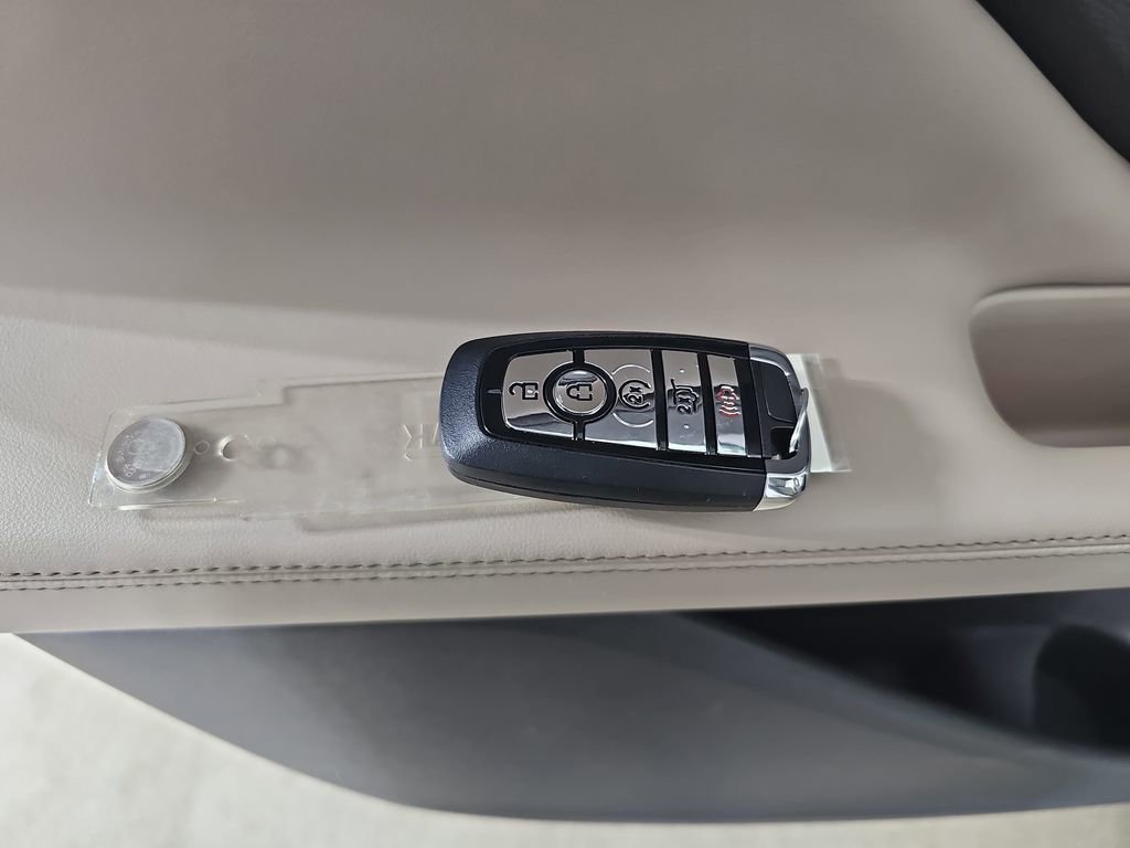 Used 2024 Lincoln Aviator Reserve w/ Equipment Group 201A image 43