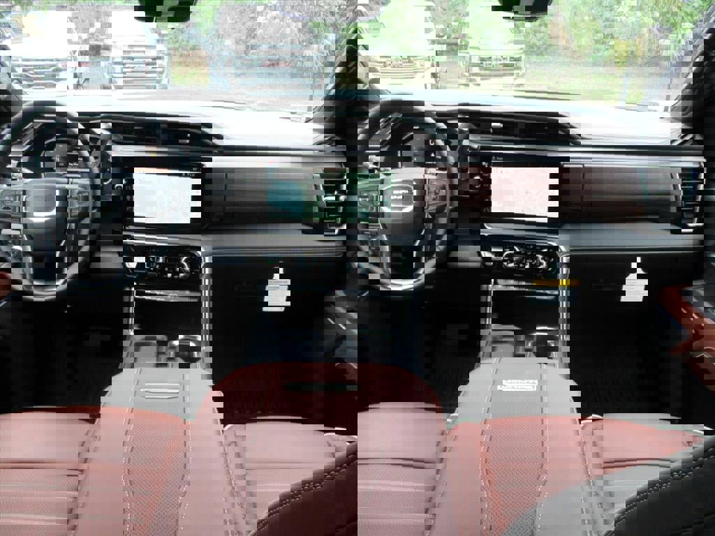 New 2026 GMC Sierra 2500 Denali Ultimate image 11