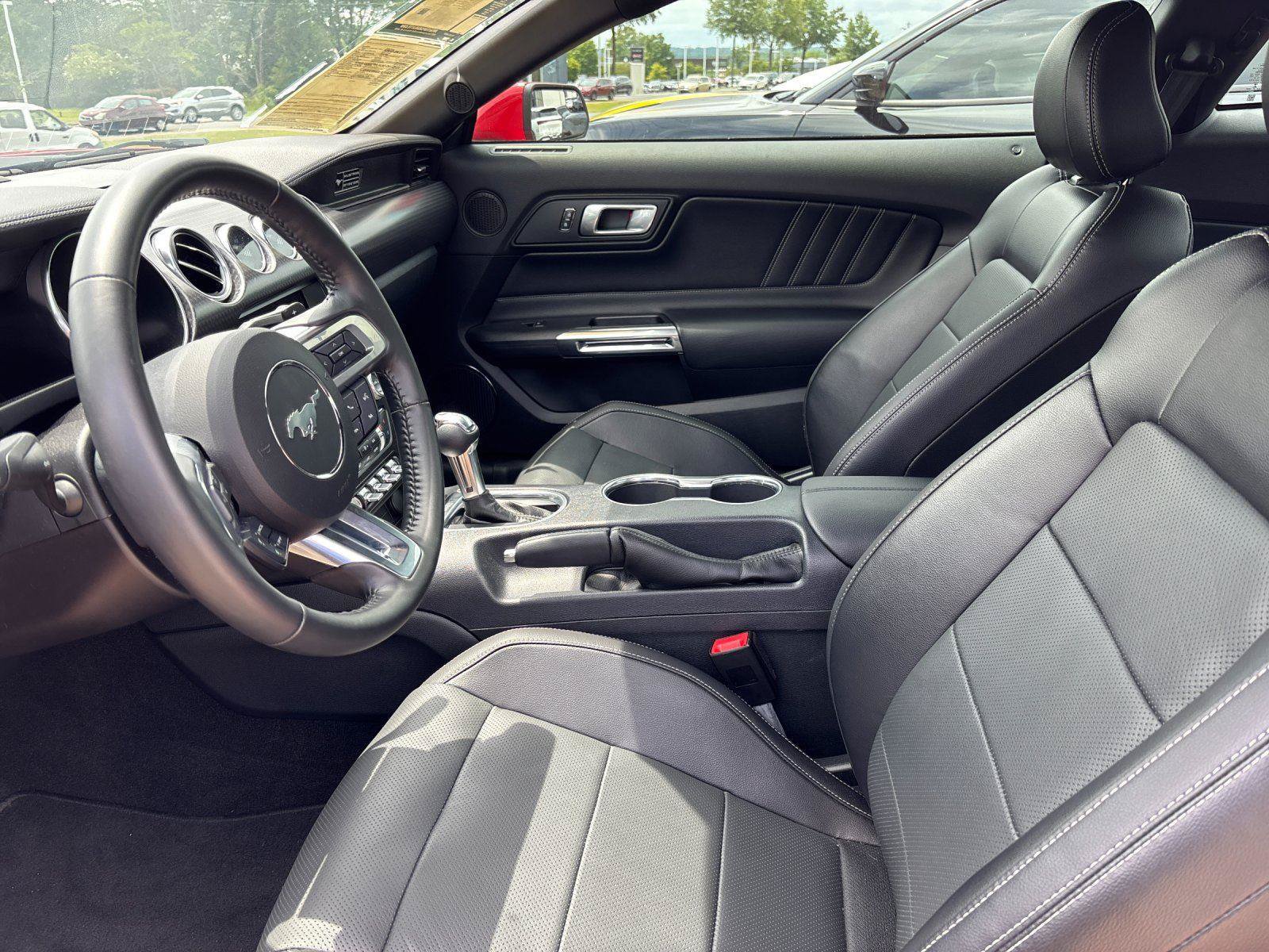 Used 2020 Ford Mustang GT Premium w/ GT Performance Package RWD image 15