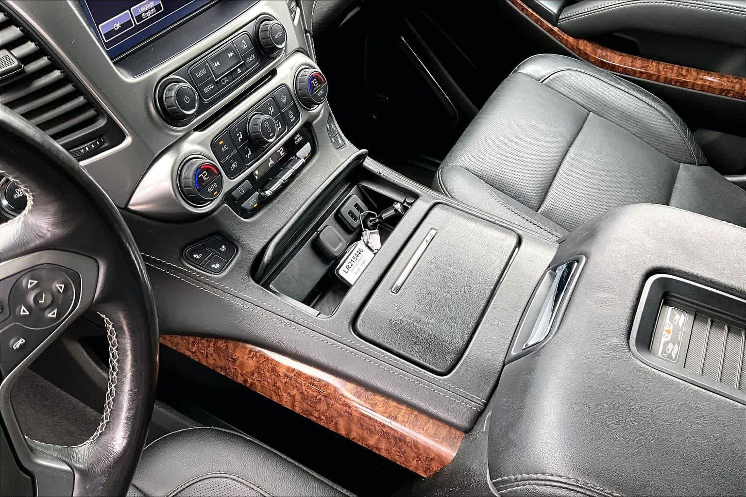 Used 2020 Chevrolet Tahoe Premier RWD image 16