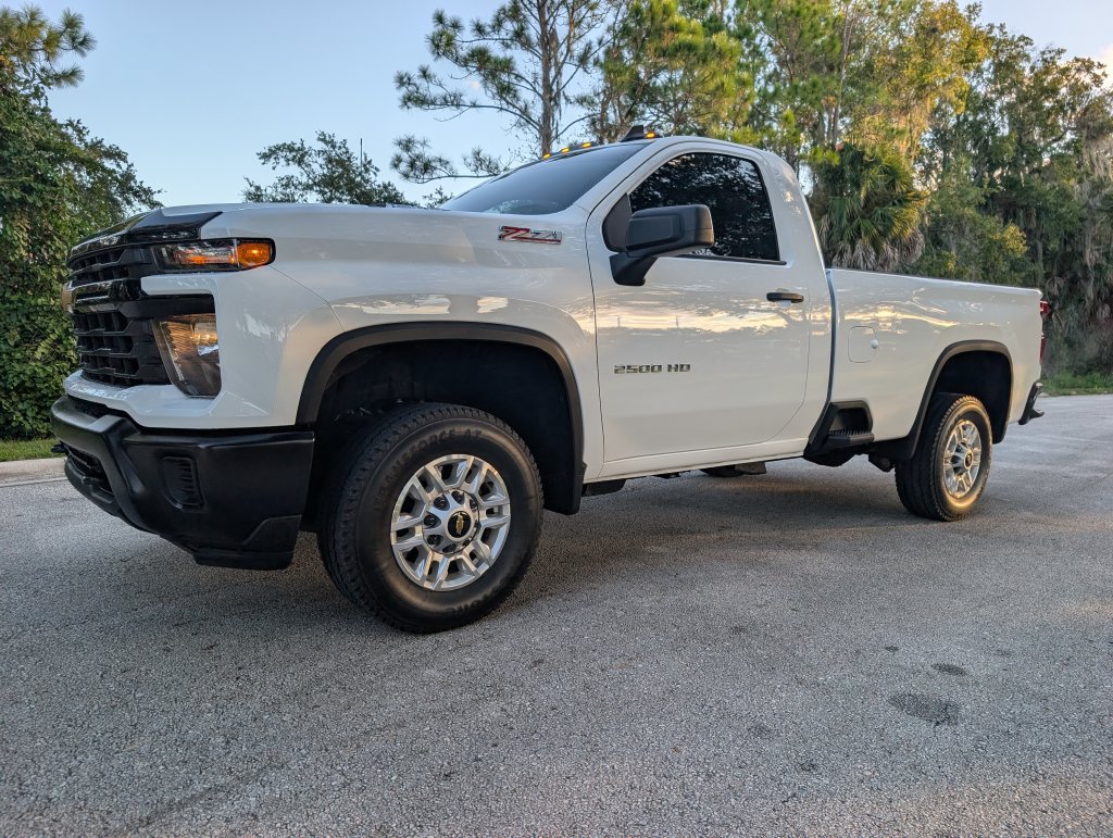Used 2026 Chevrolet Silverado 2500 W/T w/ WT Convenience Package AWD/4WD image 3